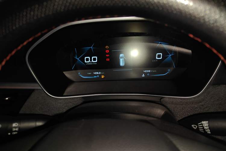 Used Baojun 530 2021 Global Car Anniversary Edition 1.5T Manual Comfort Model 5 Seats Odometer Close Up