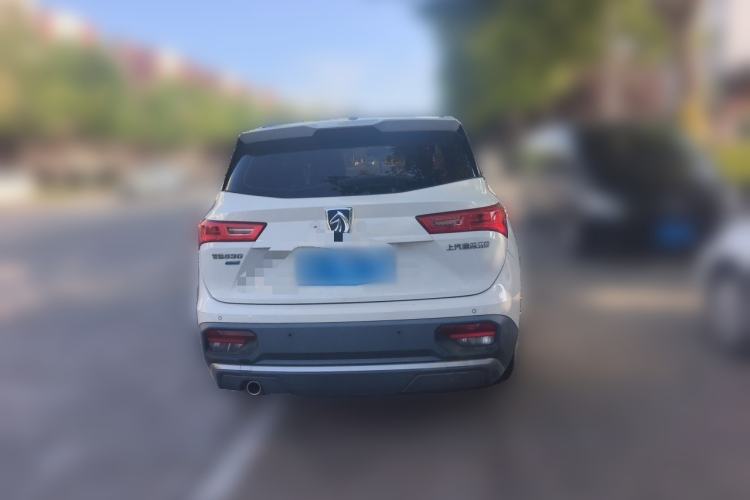 Used Baojun 530 2021 Global Car Anniversary Edition 1.5T Manual Luxury Model 6 Seats Rear