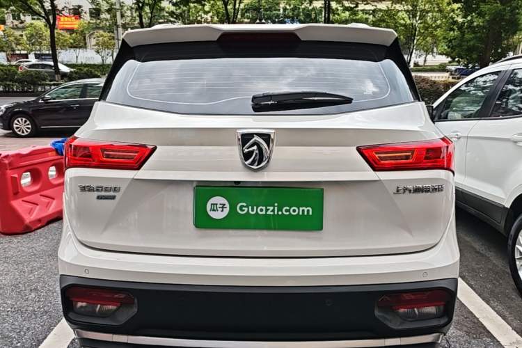 Used Baojun 530 2021 Global Car Anniversary Edition 1.5T Manual Luxury Model 5 Seats Rear