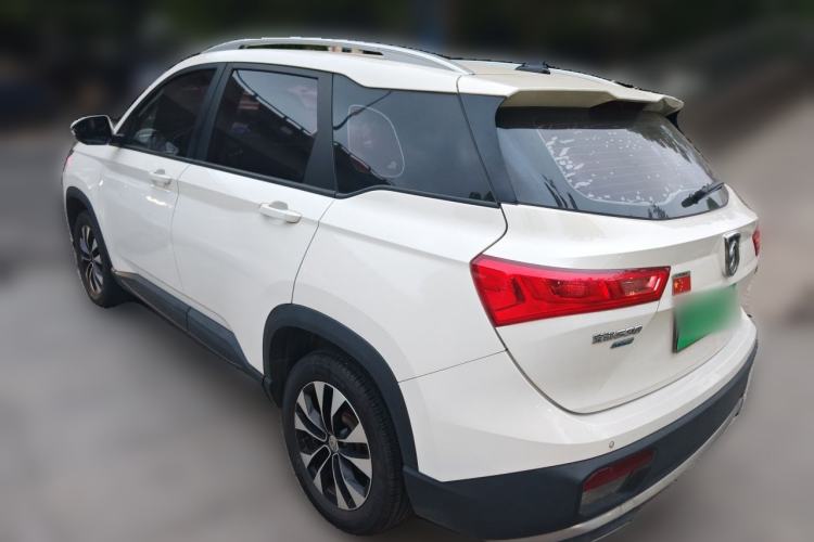 Used Baojun 530 2021 Global Car Anniversary Edition 1.5T Manual Luxury Model 5 Seats Rear Left 45 Deg