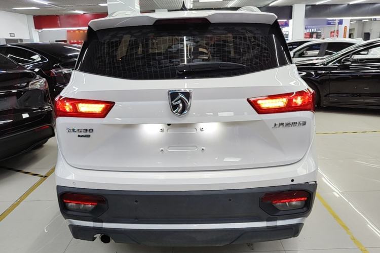 Used Baojun 530 2021 Global Car Anniversary Edition 1.5T Manual Luxury Model 7 Seats Rear