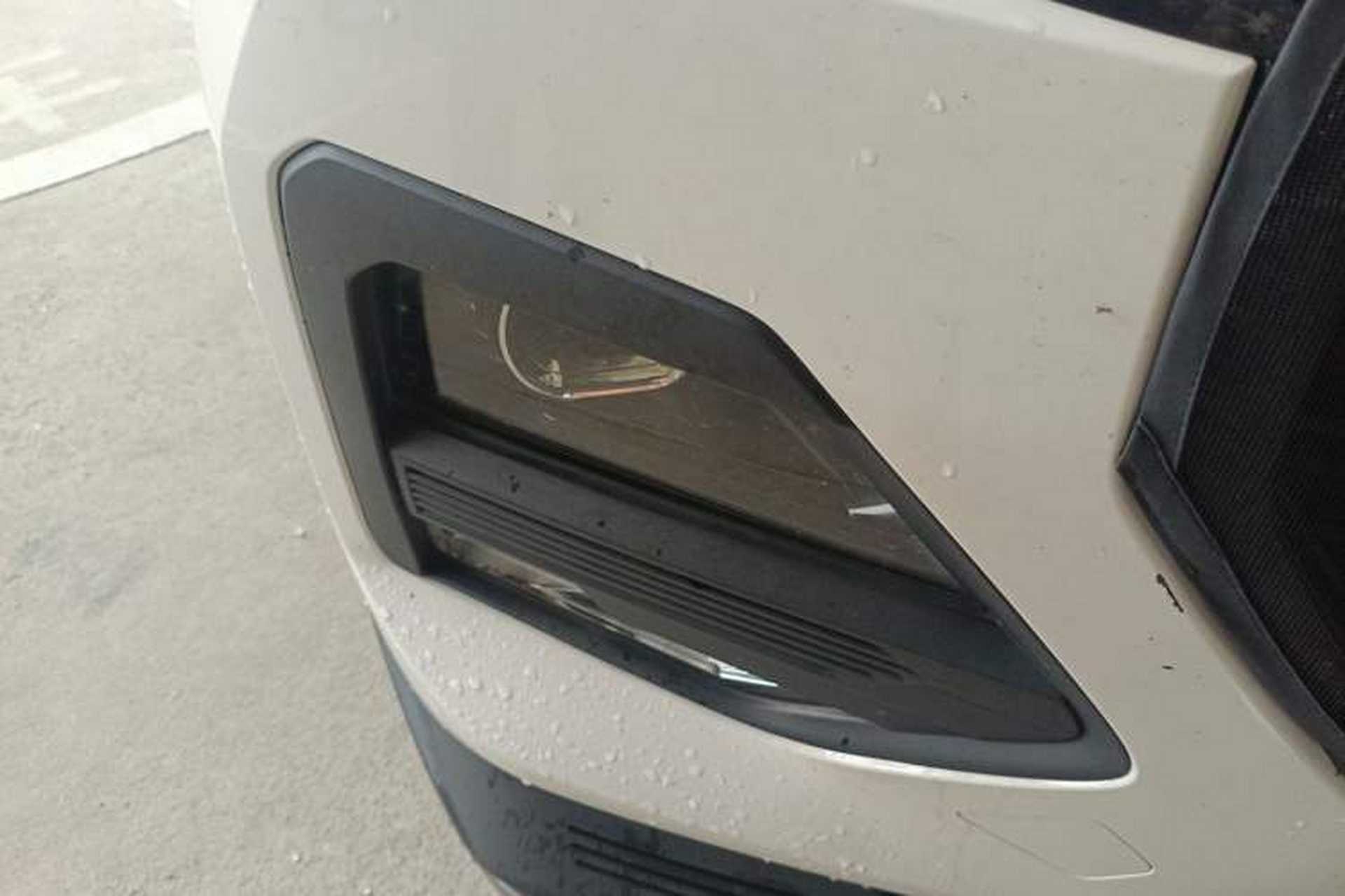 Used Baojun 530 2021 Global Car Anniversary Edition 1.5T CVT Luxury Model 5 Seats Right Front Headlight