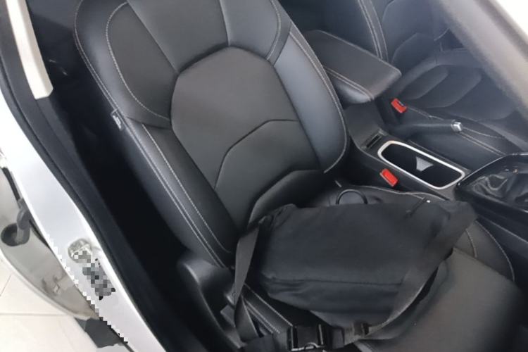 Used Baojun 530 2021 Global Car Anniversary Edition 1.5T CVT Luxury Model 6 Seats Right Front Seat