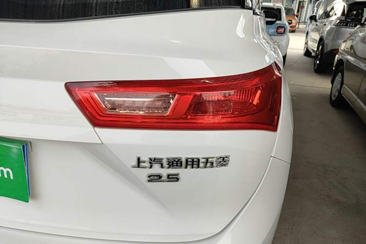 Used Baojun 530 2021 Global Car Anniversary Edition 1.5T Manual Comfort Model 6 Seats Right Rear Taillight