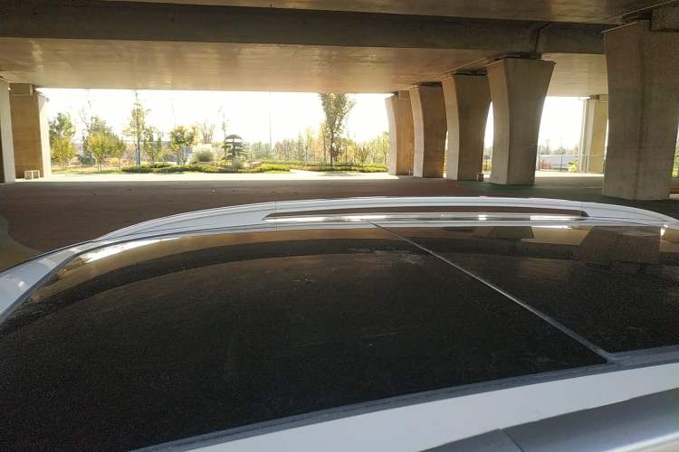 Used Baojun 530 2021 Global Car Anniversary Edition 1.5T CVT Prestige Connected Model 6 Seats Roof