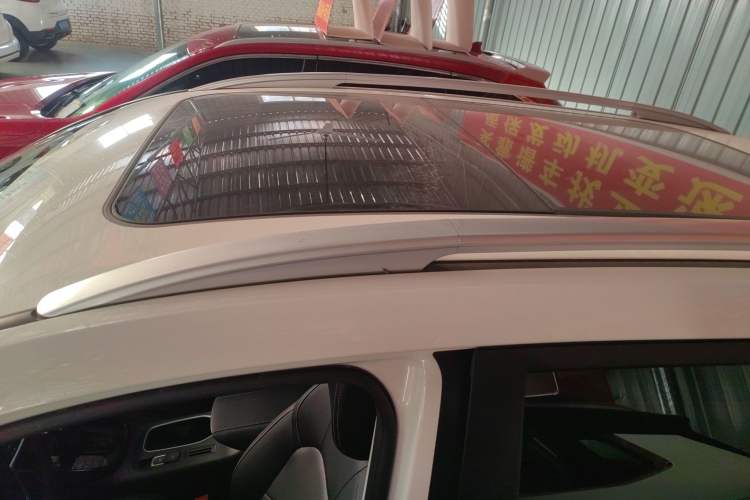 Used Baojun 530 2021 Global Car Anniversary Edition 1.5T CVT Prestige Connected Model 5 Seats Roof