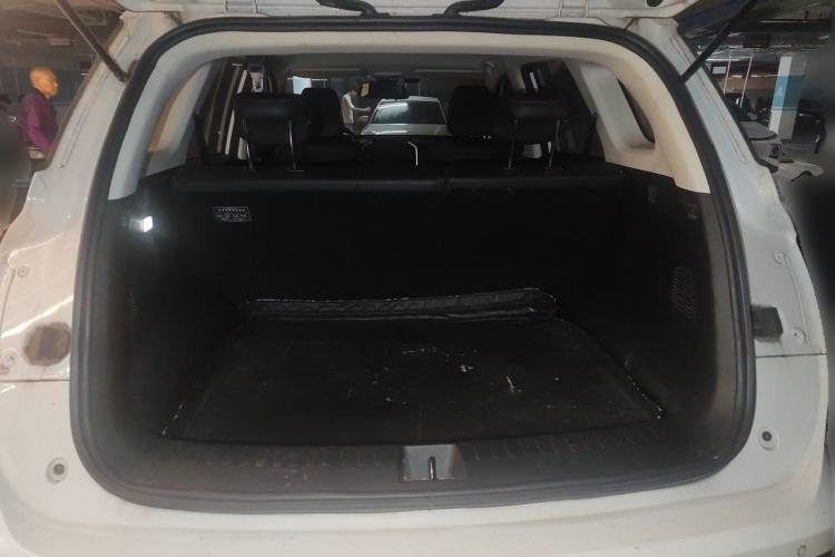 Used Baojun 530 2021 Global Car Anniversary Edition 1.5T CVT Luxury Model 5 Seats Trunk