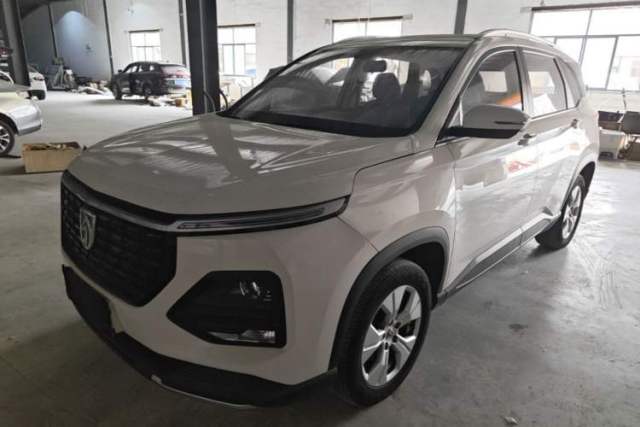 Used Baojun 530 2021 Global Car Anniversary Edition 1.5T Manual Comfort Version 7 Seats