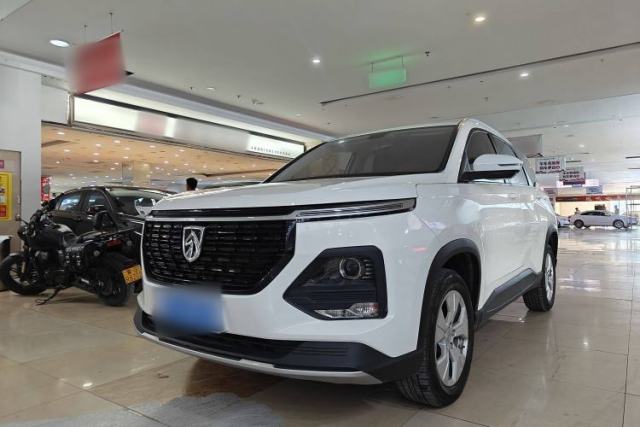 Used Baojun 530 2021 Global Car Anniversary Edition 1.5T Manual Comfort Model 5 Seats