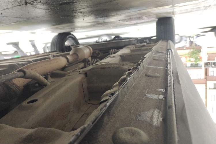 Used Baojun 560 2016 1.8L iAMT Luxury Model Left Side Sill