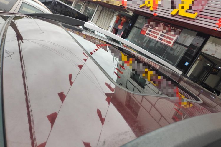 Used Baojun 560 2016 1.8L iAMT Luxury Model Roof