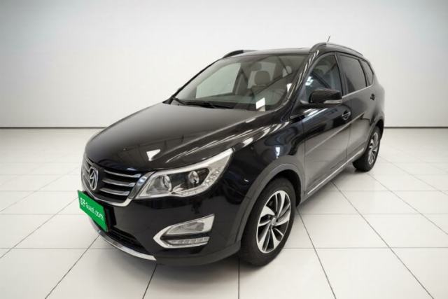 Baojun 560 2015 1.8L manual luxury version d’occasion