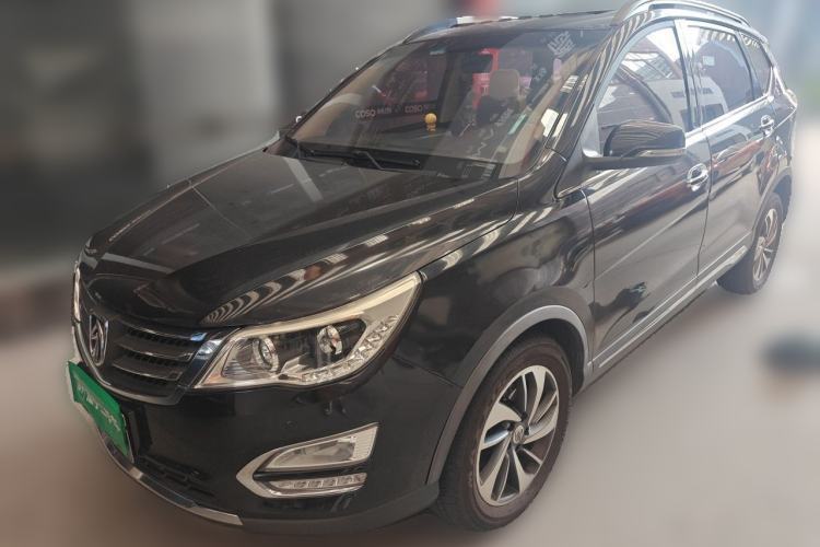 Baojun 560 2015 1.8L manual luxury version de segunda mano Guazi used car, China used car export, Used car for sale, Used  cars, Cheapest cars for sale
