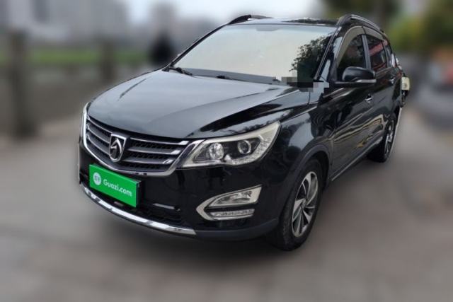 Used Baojun 560 2015 1.8L manual luxury version