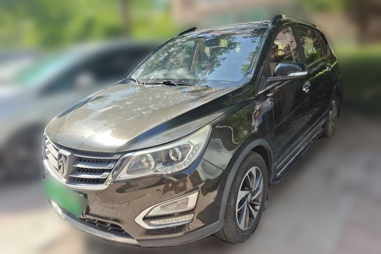 Used Baojun 560 2015 1.8L manual luxury version Guazi used car, China used car export, Used car for sale, Used cars, Cheapest cars for sale
