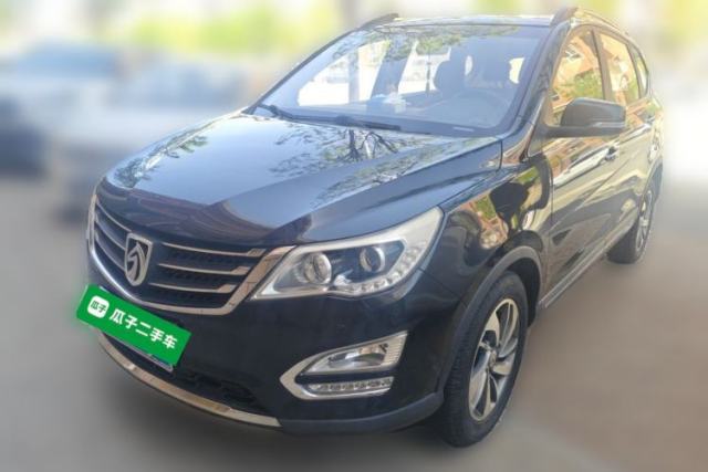 Used Baojun 560 2015 1.8L manual luxury version