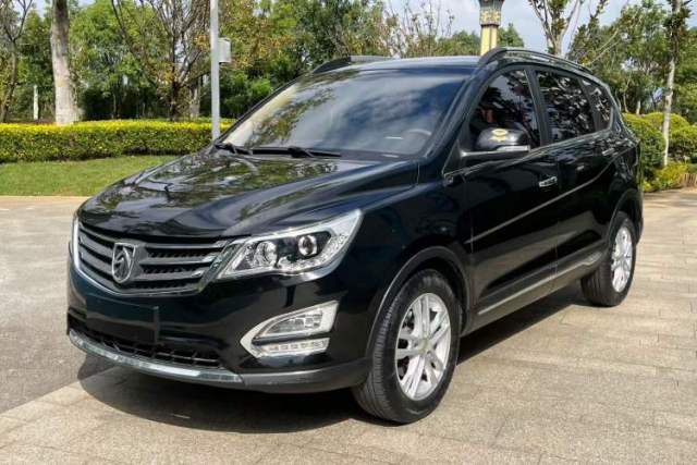 Used Baojun 560 2015 1.8L Manual Elite Edition