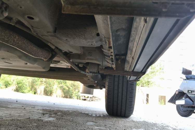 Used Baojun 560 2015 1.8L Manual Elite Edition Chassis Front Left