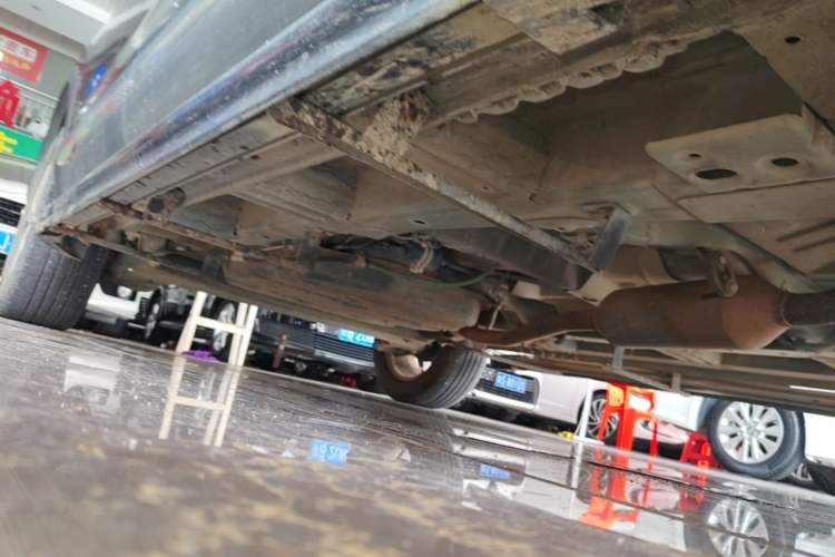 Used Baojun 560 2015 1.8L Manual Elite Edition Chassis Front Right