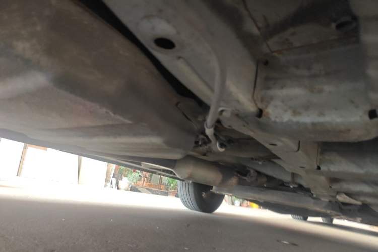 Used Baojun 560 2015 1.8L manual luxury version Chassis Rear Right