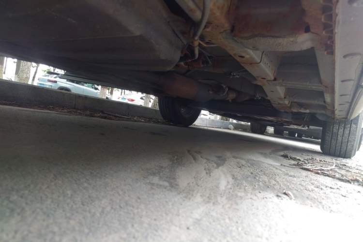 Used Baojun 560 2015 1.8L manual luxury version Chassis Rear Right