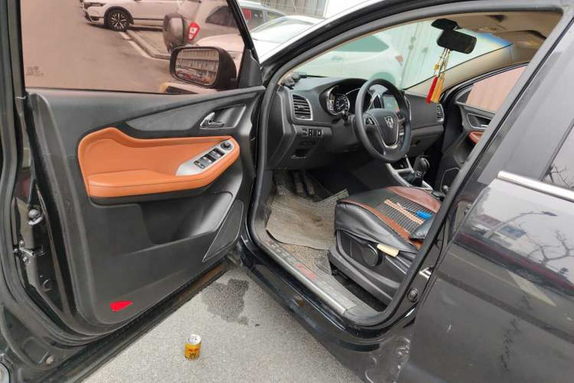 Used Baojun 560 2015 1.8L Manual Elite Edition Driver Seat