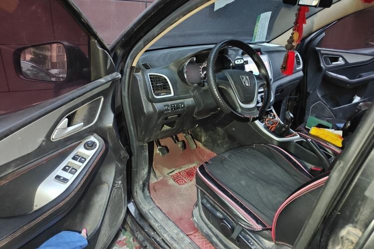 Used Baojun 560 2015 1.8L manual Comfort trim level Driver Seat