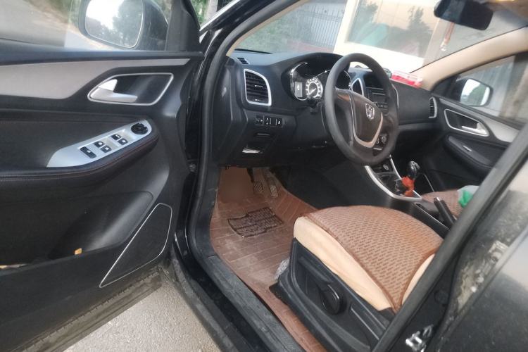 Used Baojun 560 2015 1.8L manual Comfort trim level Driver Seat