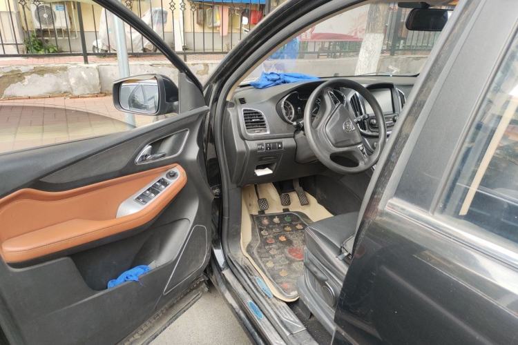 Used Baojun 560 2015 1.8L Manual Elite Edition Driver Seat