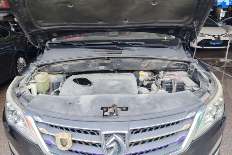 Used Baojun 560 2015 1.8L Manual Elite Edition Engine Bay