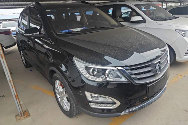Used Baojun 560 2015 1.8L Manual Elite Edition Exterior 1