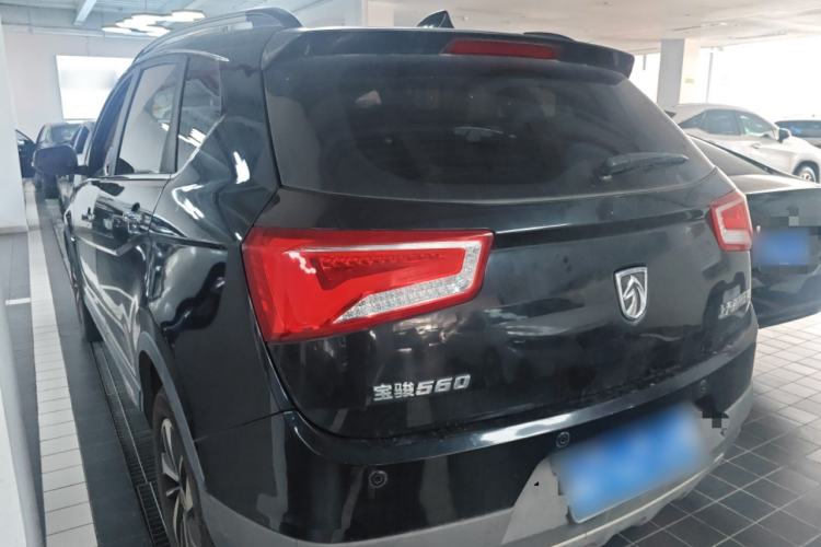 Used Baojun 560 2015 1.8L manual luxury version Exterior 2