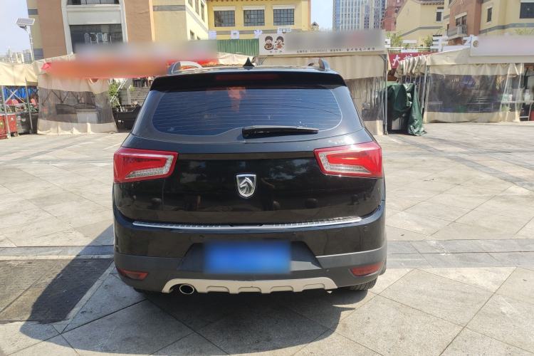 Used Baojun 560 2015 1.8L Manual Elite Edition Exterior 3