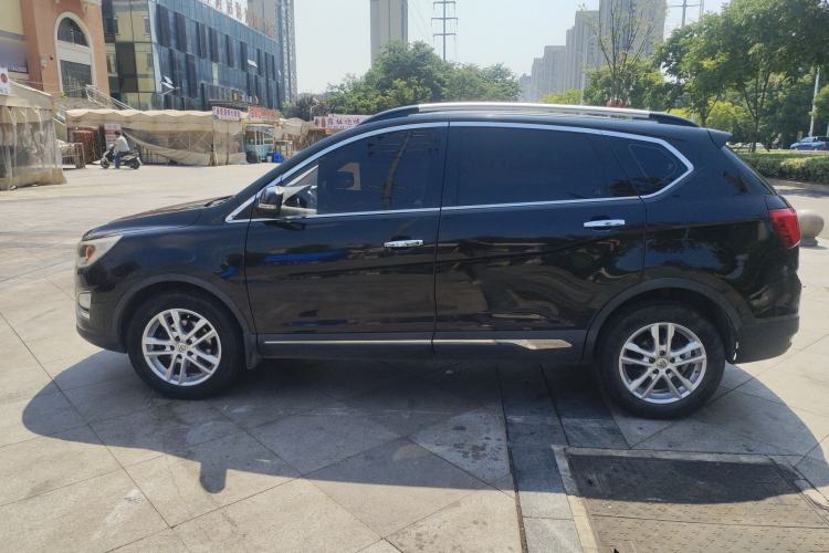 Used Baojun 560 2015 1.8L Manual Elite Edition Exterior 5