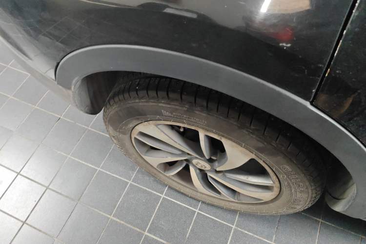 Used Baojun 560 2015 1.8L manual luxury version Exterior 5