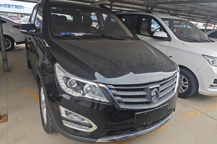 Used Baojun 560 2015 1.8L Manual Elite Edition Front