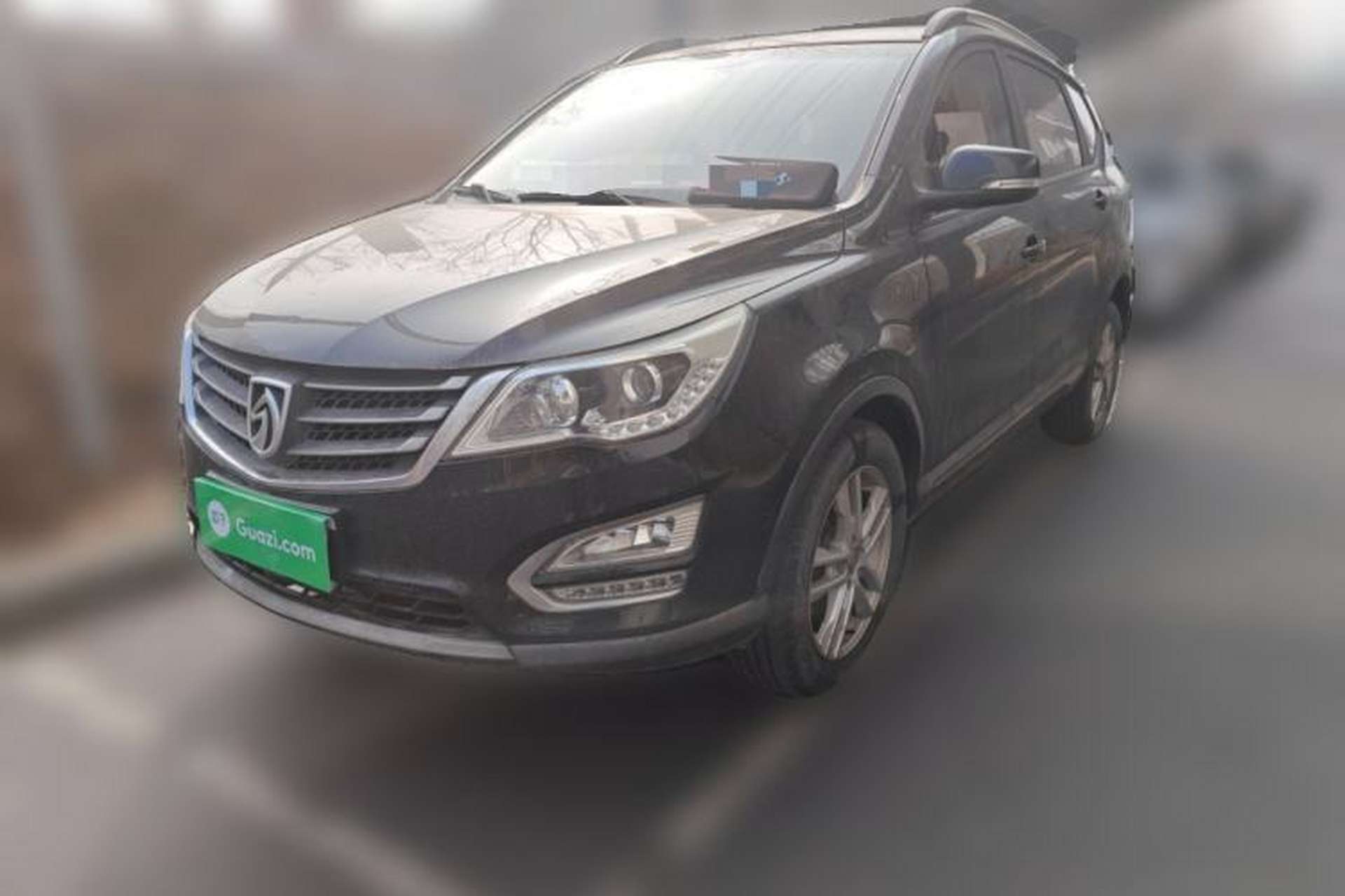 Used Baojun 560 2015 1.8L manual Comfort trim level Front Left 45 Deg