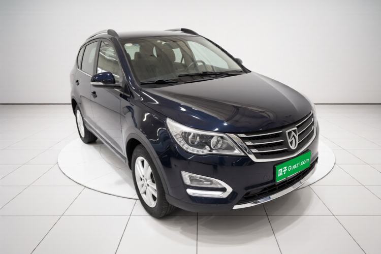 Used Baojun 560 2015 1.8L Manual Elite Edition Front Right 45 Deg