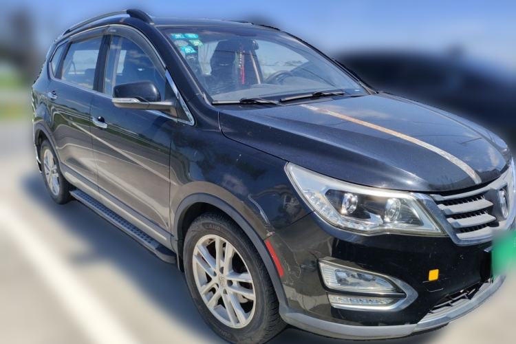 Used Baojun 560 2015 1.8L Manual Elite Edition Front Right 45 Deg