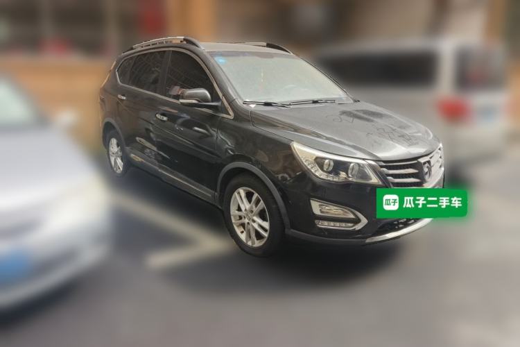 Used Baojun 560 2015 1.8L manual Comfort trim level Front Right 45 Deg