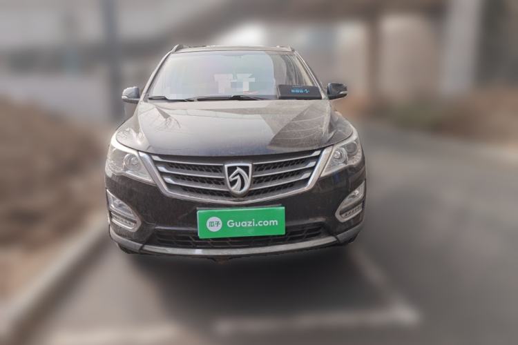 Used Baojun 560 2015 1.8L manual Comfort trim level Front