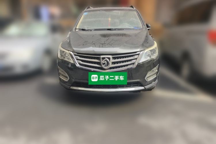 Used Baojun 560 2015 1.8L manual Comfort trim level Front