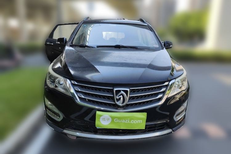 Used Baojun 560 2015 1.8L Manual Elite Edition Front