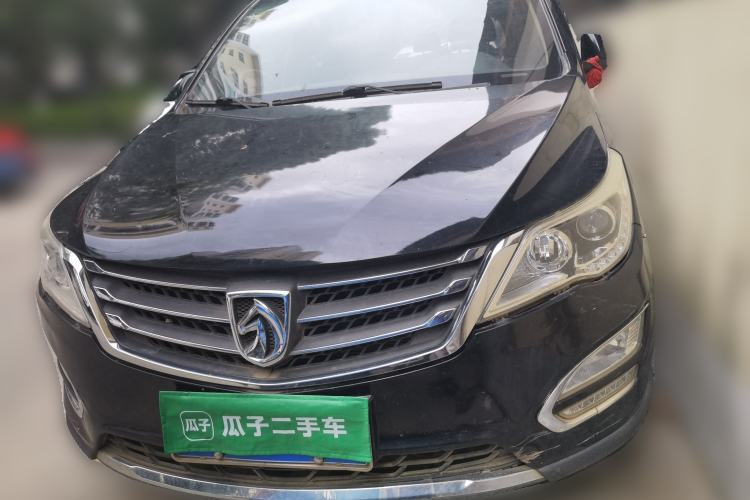 Used Baojun 560 2015 1.8L manual Comfort trim level Front