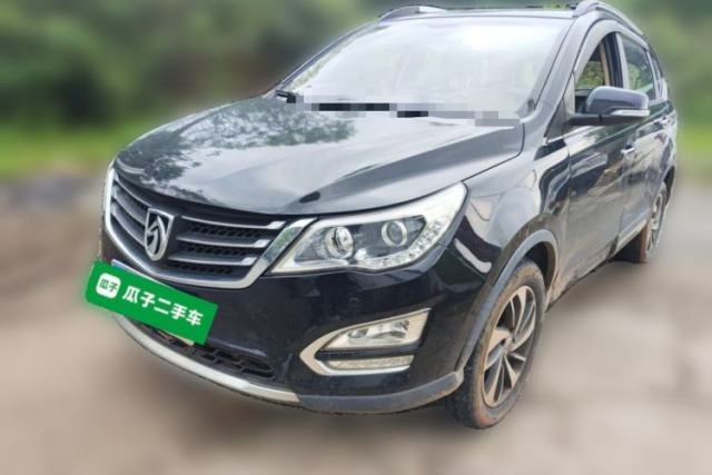 Used Baojun 560 2015 1.8L manual luxury version