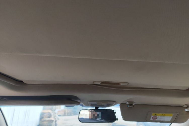 Used Baojun 560 2015 1.8L manual luxury version Headliner