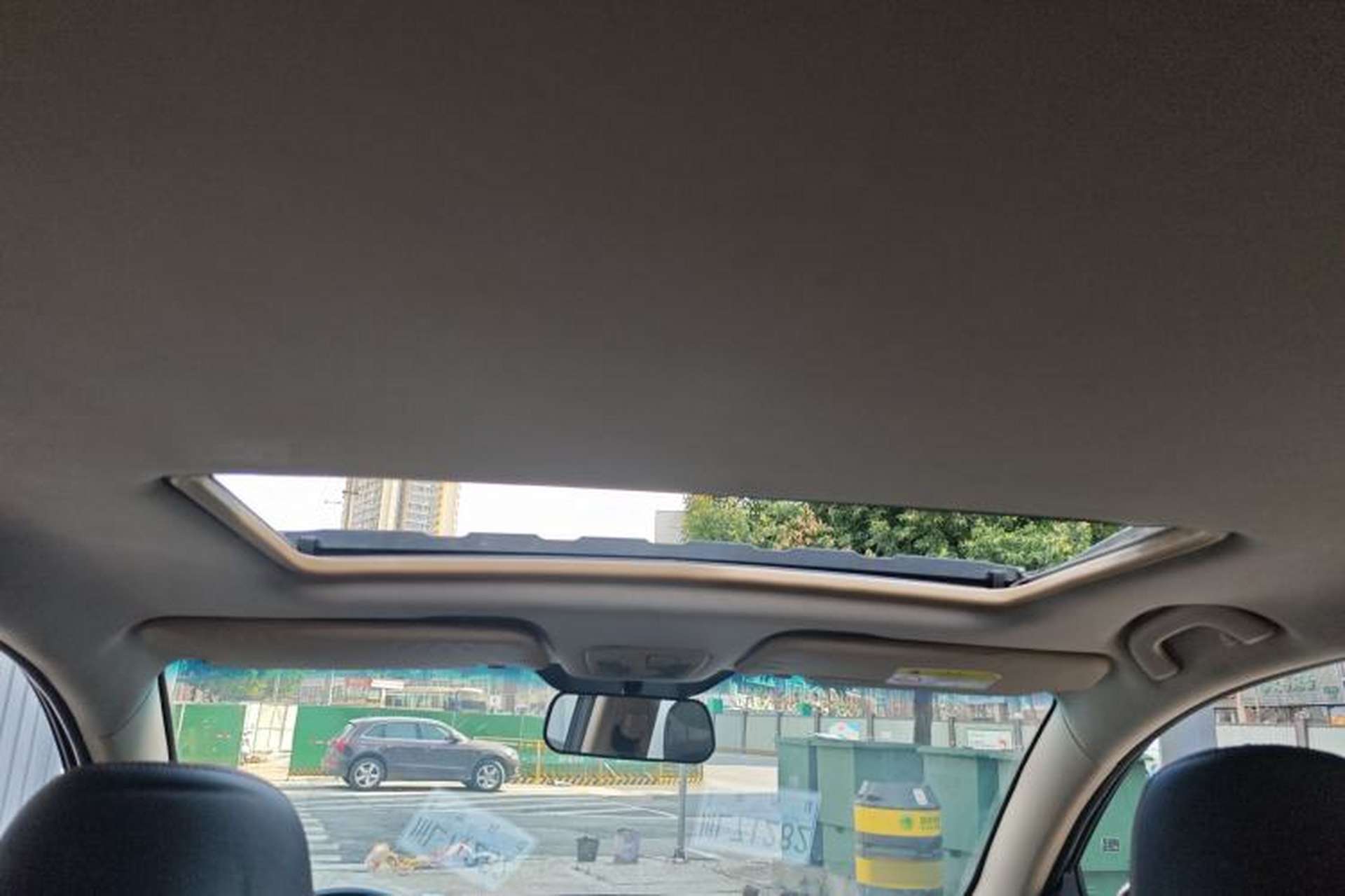 Used Baojun 560 2015 1.8L manual luxury version Headliner