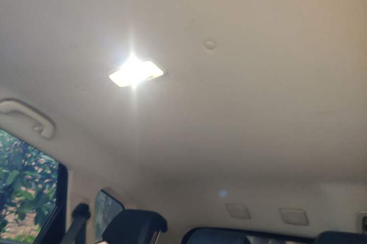Used Baojun 560 2015 1.8L Manual Elite Edition Headliner