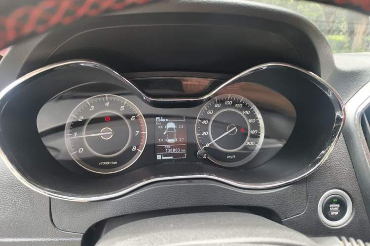 Used Baojun 560 2015 1.8L manual luxury version Instrument Cluster