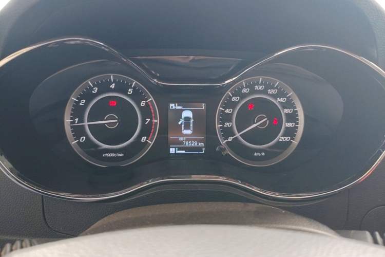 Used Baojun 560 2015 1.8L Manual Elite Edition Instrument Cluster